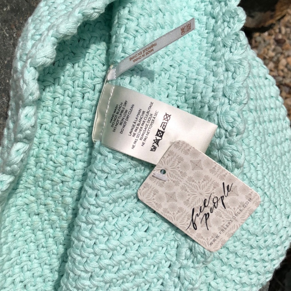 Free People☀️Pixie Knit Bucket Hat☀️ - Picture 8 of 9
